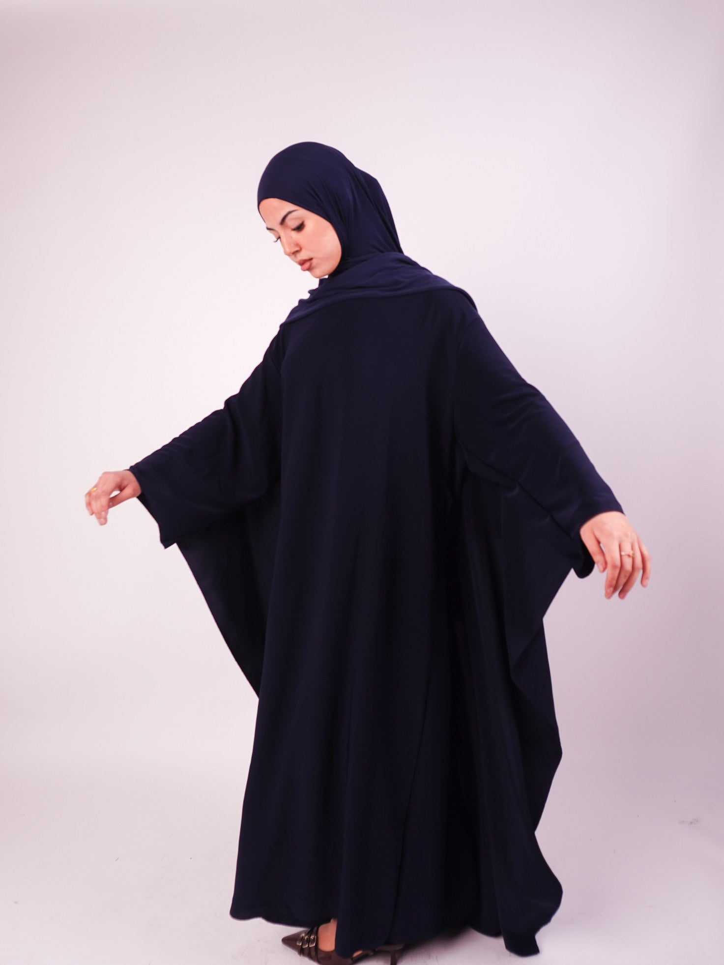 Butterfly Abaya Navy (One size)