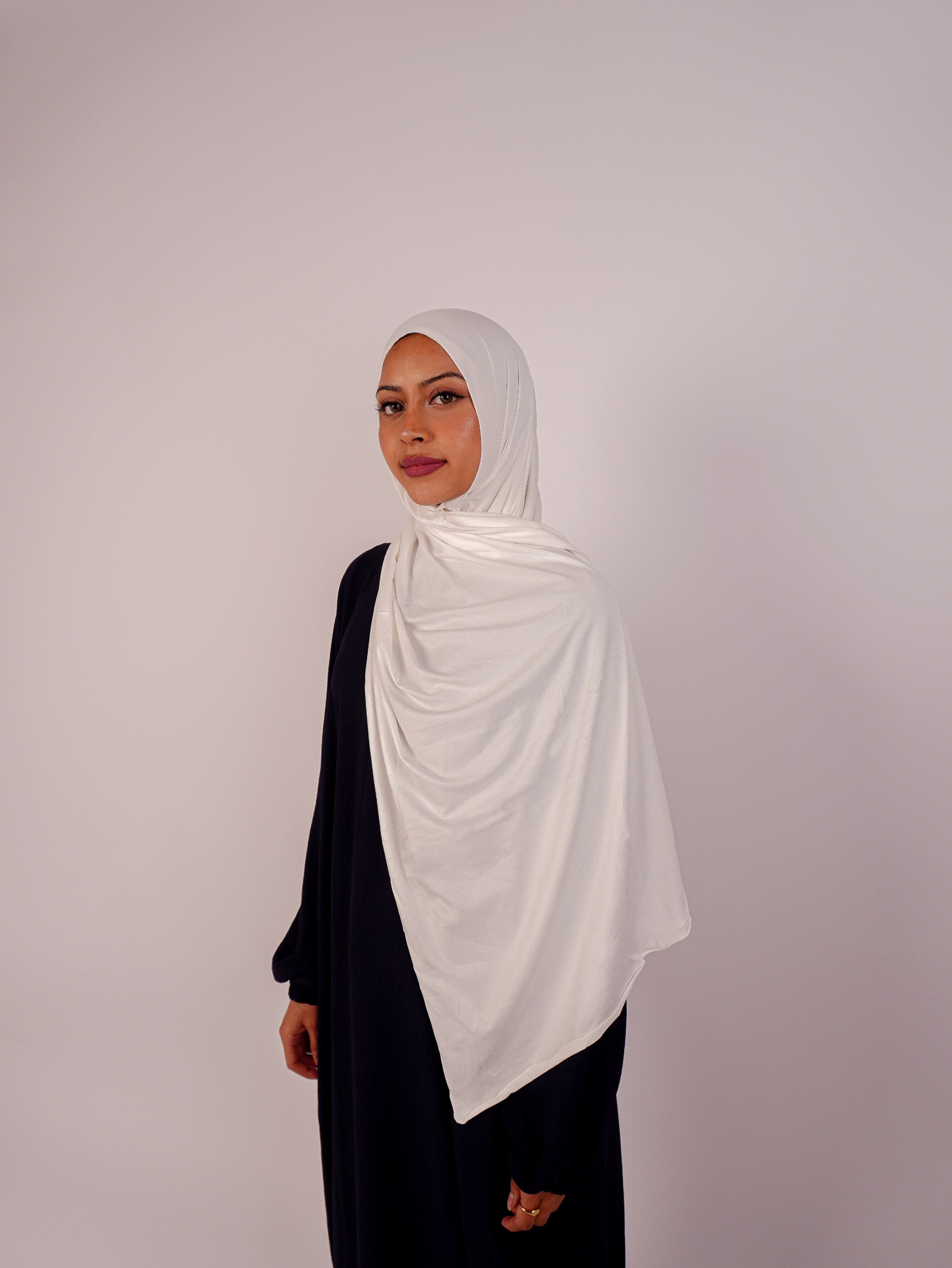Flat Fit Cotton Jersey Hijab Soft & Stretchy