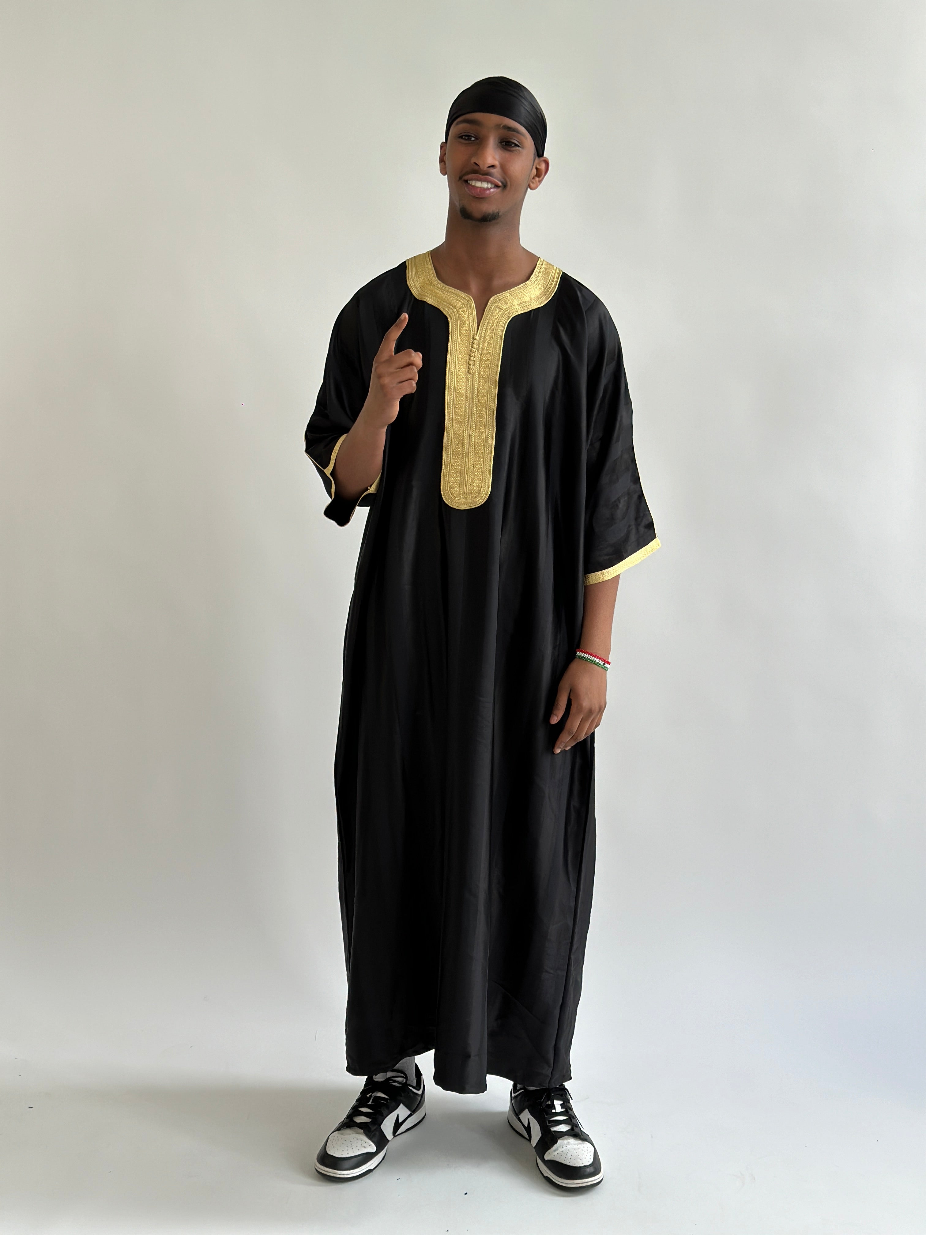 Moroccan Thobe Black & Gold