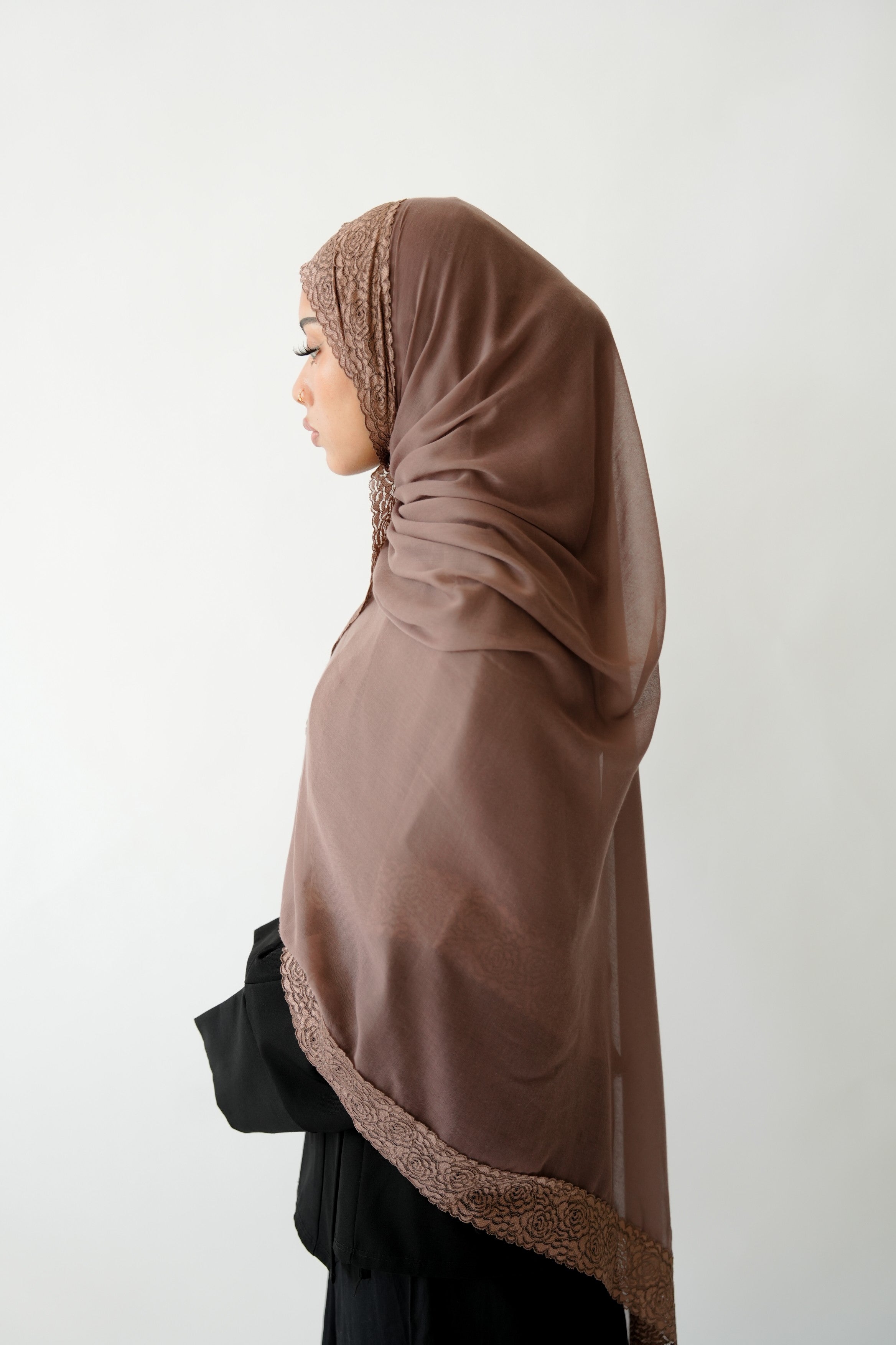 Mocha Lace Modal Hijab