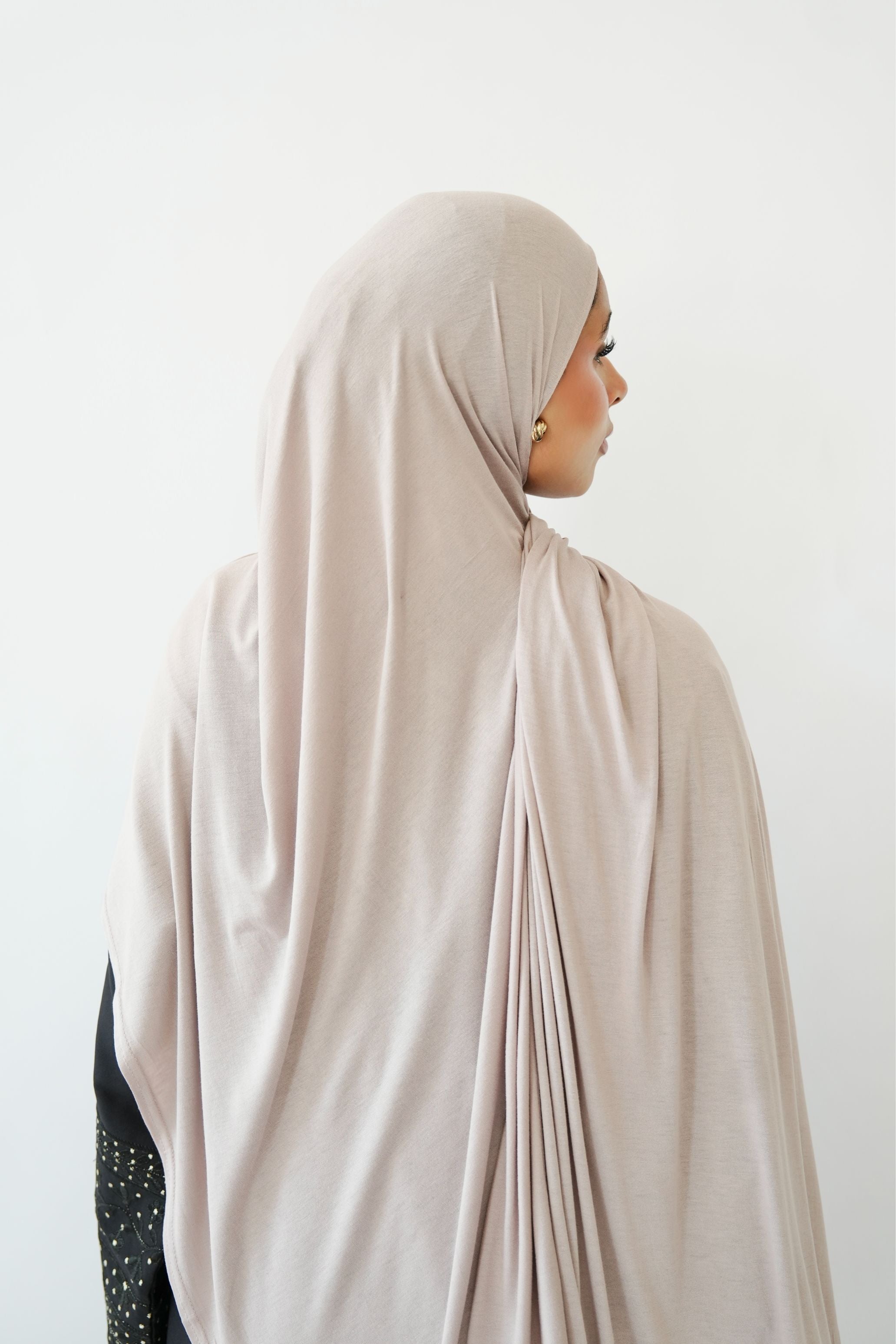 Emirati Premium Jersey Hijab Mink