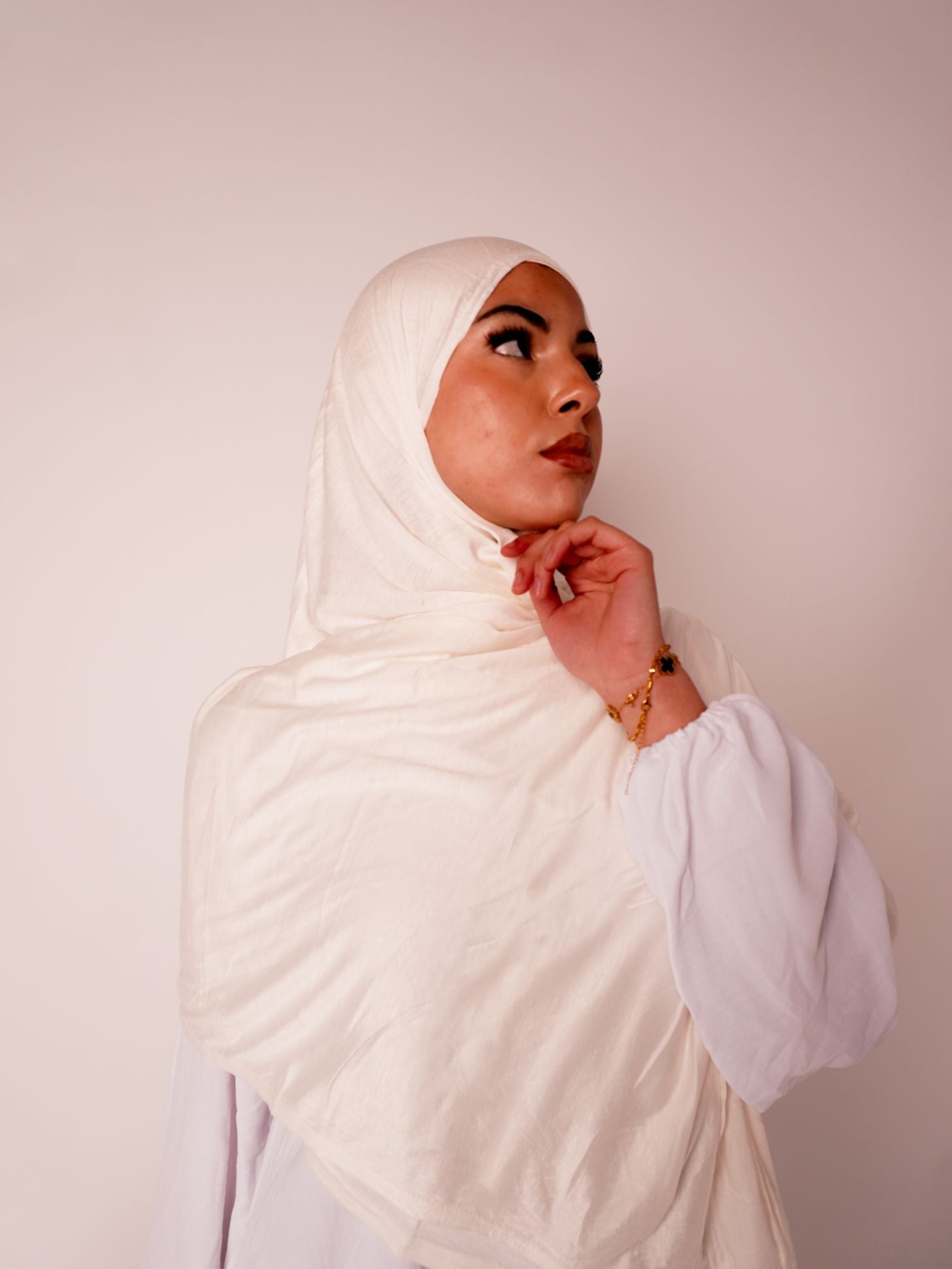 Emirati Premium Jersey Hijab Off White