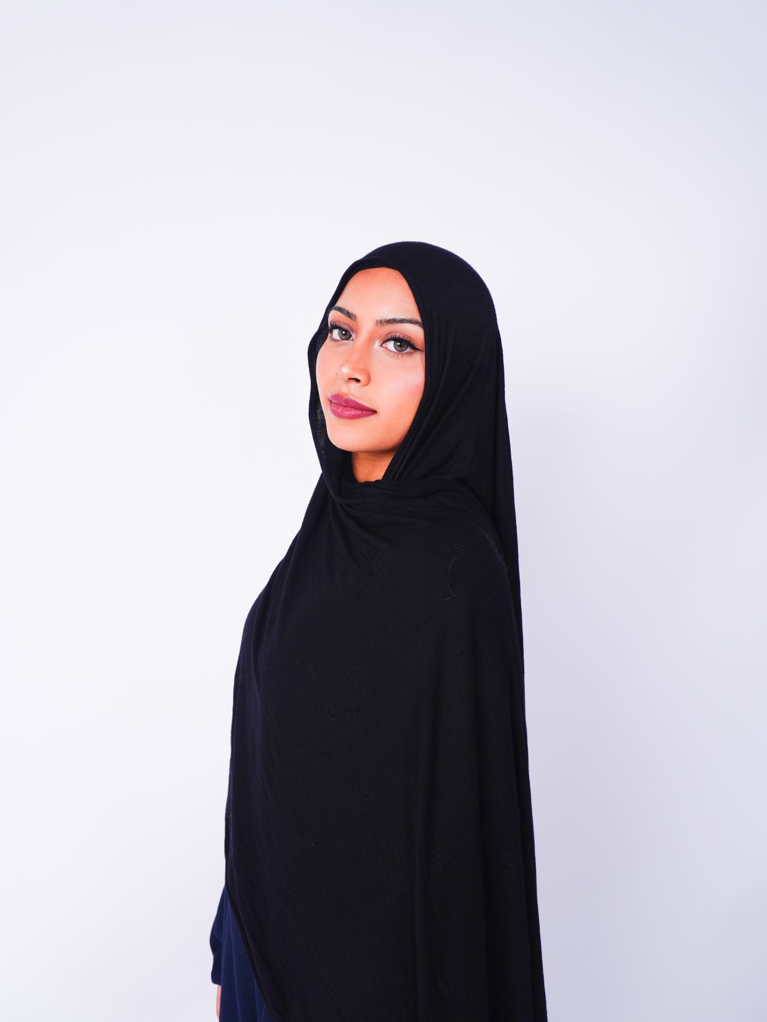 Emirati Premium Jersey Hijab Black